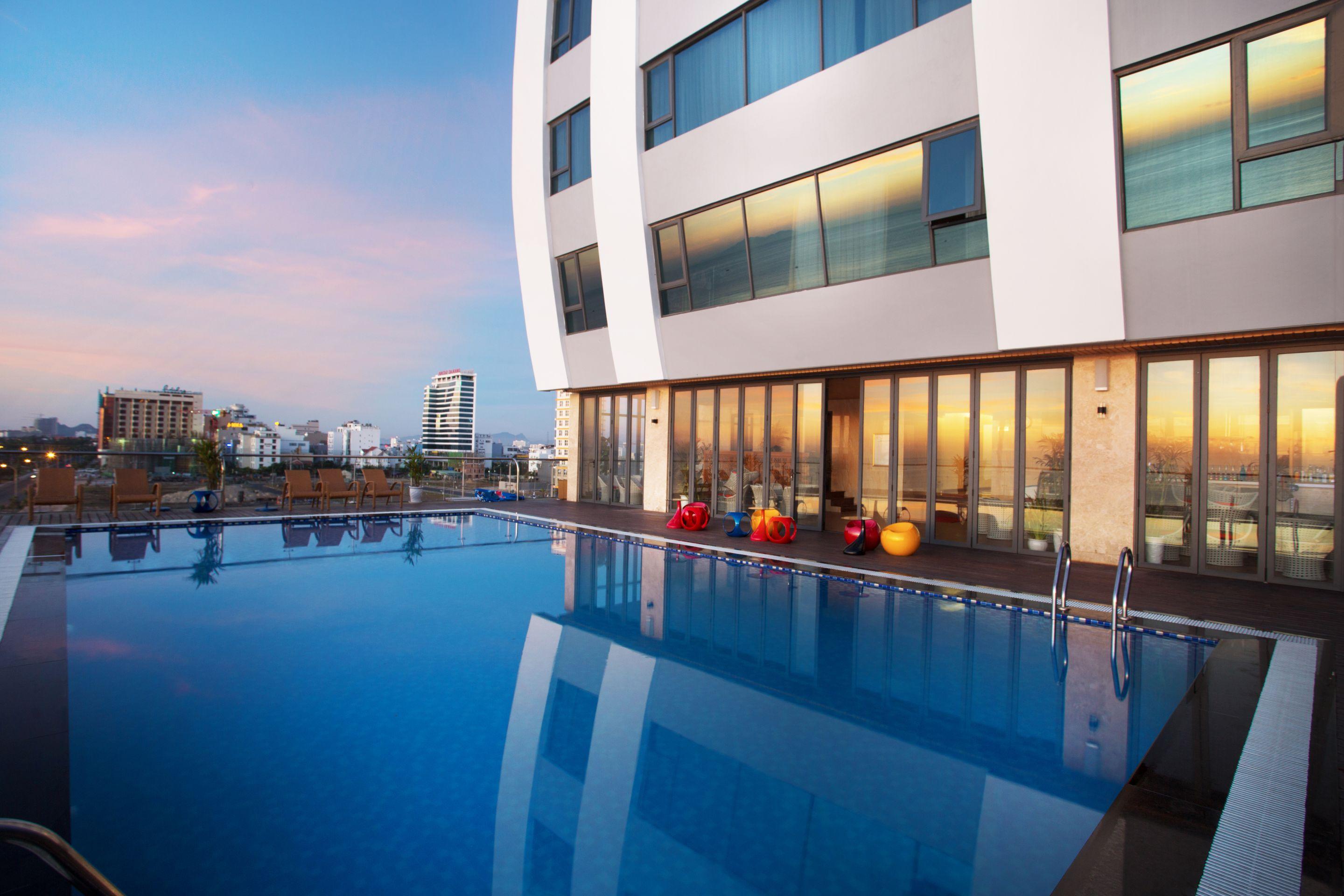 Serene Beach Hotel Danang Exterior foto