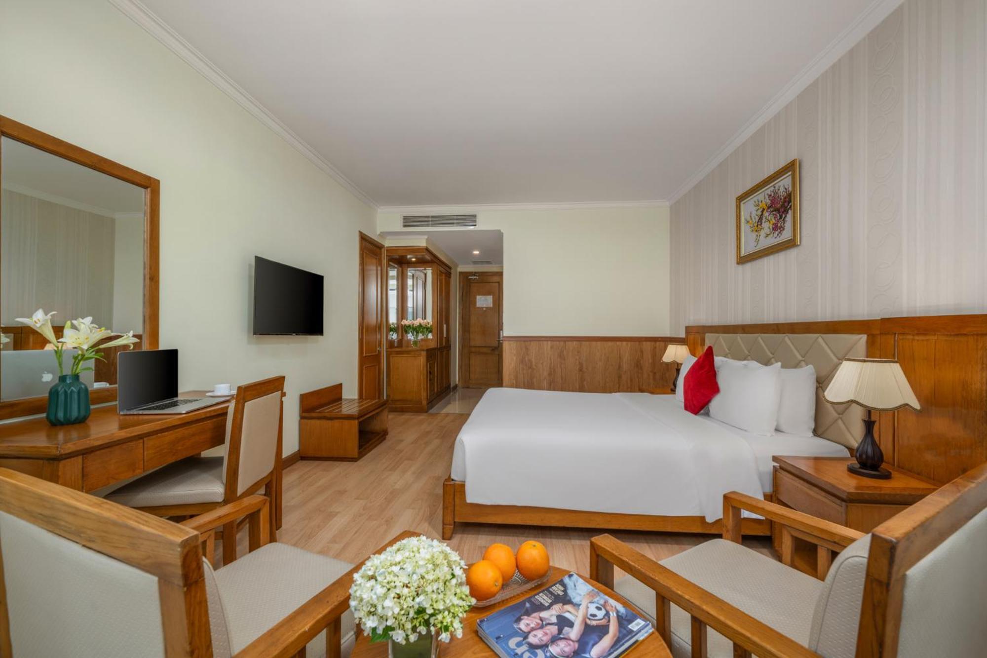 Serene Beach Hotel Danang Exterior foto