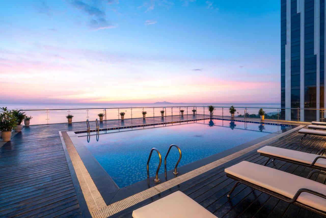 Serene Beach Hotel Danang Exterior foto